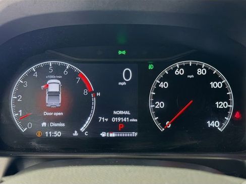 Used 2025 Honda Ridgeline Black Edition image 14