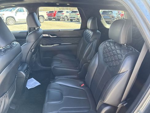 Used 2020 Hyundai Palisade Limited image 13