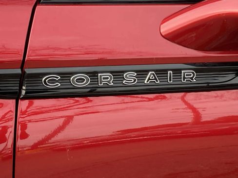 New 2025 Lincoln Corsair Reserve w/ Equipment Group 202A image 13