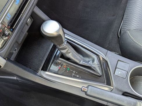 Used 2019 Toyota Corolla LE image 15