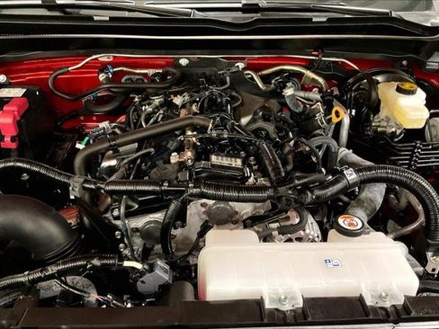 Certified 2025 Toyota Tacoma TRD Sport image 10