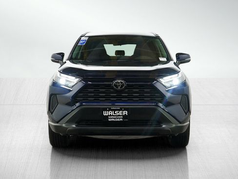 Used 2025 Toyota RAV4 XLE w/ Convenience Package AWD/4WD image 8