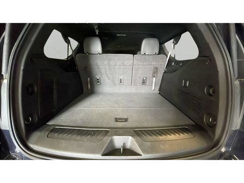 Used 2022 Chevrolet Suburban LT w/ Max Trailering Package AWD/4WD image 17
