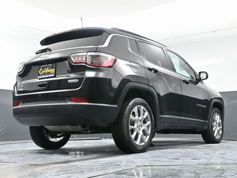 Used 2022 Jeep Compass Latitude image 53