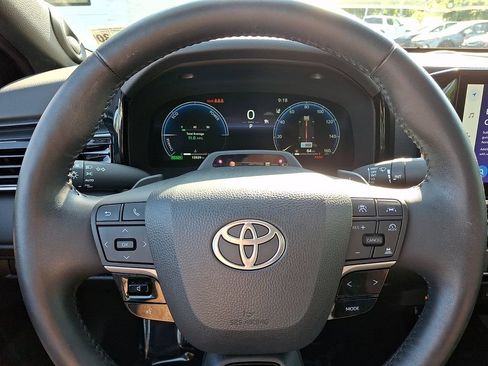 Certified 2025 Toyota Camry XSE w/ Premium Plus Package AWD/4WD image 20