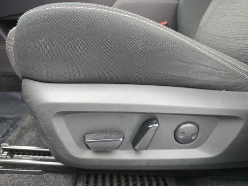 Certified 2023 Nissan Rogue SV AWD/4WD image 27