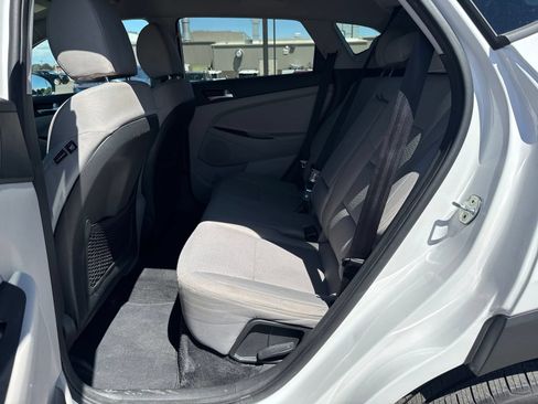 Used 2019 Hyundai Tucson SE AWD/4WD image 25