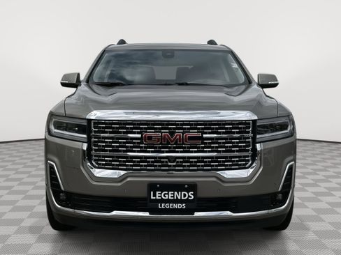 Used 2023 GMC Acadia Denali w/ Denali Ultimate Package FWD image 2