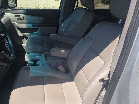 Used 2011 Honda Odyssey EX-L image 11
