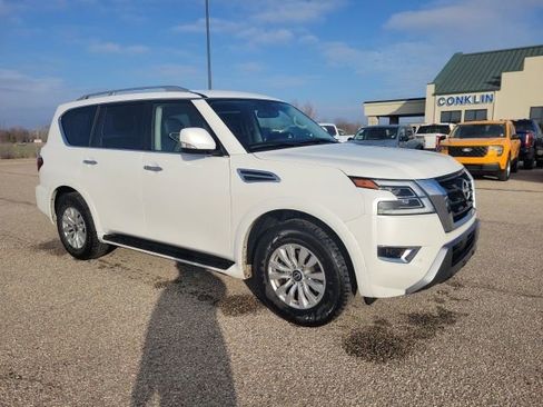 Used 2024 Nissan Armada SV image 21