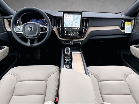 New 2026 Volvo XC60 B5 Plus w/ Protection Package Premier image 5