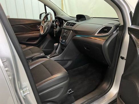 Used 2013 Buick Encore FWD image 21
