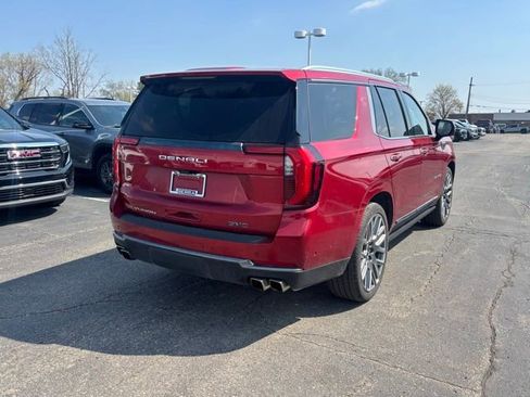 Certified 2025 GMC Yukon Denali Ultimate AWD/4WD image 5