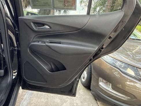 Used 2019 Chevrolet Equinox LT FWD image 23