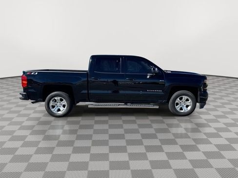 Used 2018 Chevrolet Silverado 1500 LT w/ All Star Edition image 11