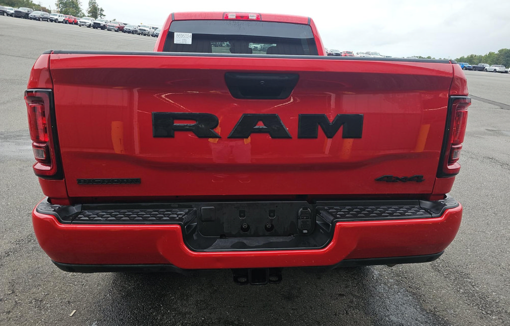 Used 2026 RAM 2500 Big Horn AWD/4WD image 7