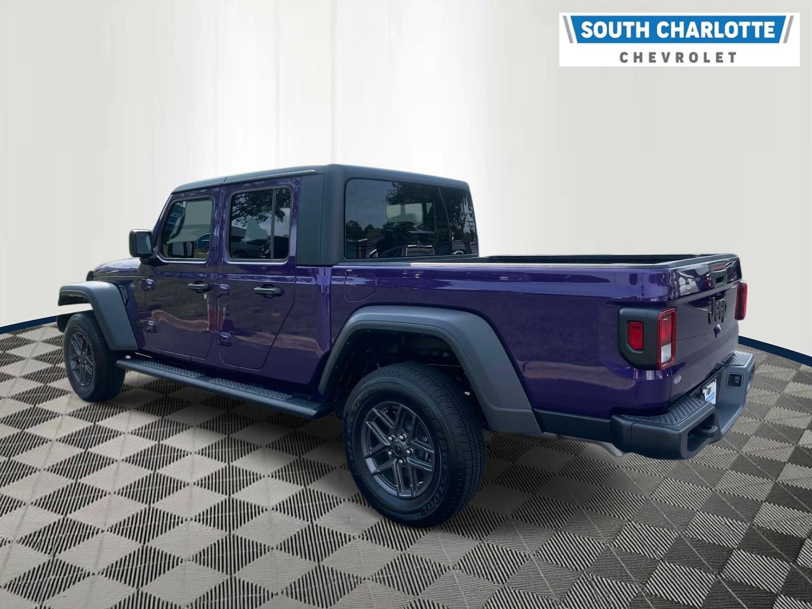 Used 2026 Jeep Gladiator Sport AWD/4WD image 6