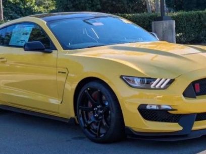 Used 2017 Ford Mustang Shelby GT350R w/ GT350R Equipment Group 920A