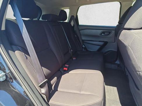 Used 2024 Nissan Rogue S AWD/4WD image 19
