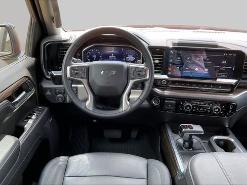 Used 2024 Chevrolet Silverado 1500 RST w/ Convenience Package II AWD/4WD image 13