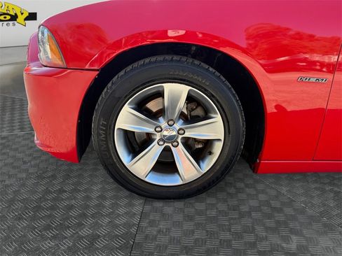 Used 2014 Dodge Charger R/T image 14
