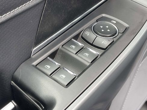 Used 2022 Ford F150 XLT w/ Equipment Group 302A High AWD/4WD image 13