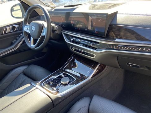 Certified 2023 BMW X7 xDrive40i w/ Parking Assistance Package image 23