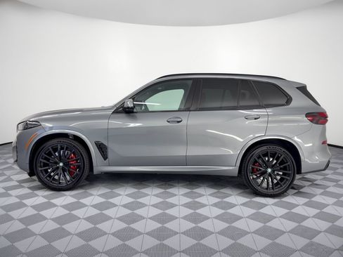 Certified 2024 BMW X5 xDrive40i w/ M Sport Package AWD/4WD image 2