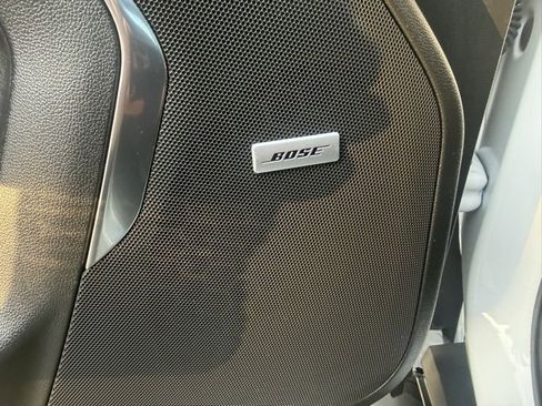 Used 2024 Chevrolet Suburban Z71 w/ Off-Road Capability Package image 23