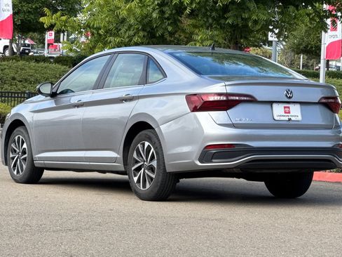 Used 2024 Volkswagen Jetta S FWD image 6