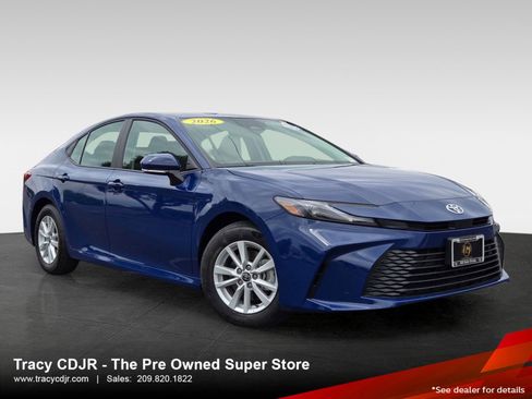 Used 2026 Toyota Camry LE FWD image 1