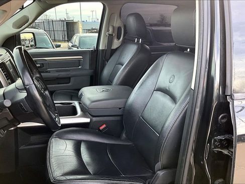 Used 2017 RAM 1500 Lone Star image 32