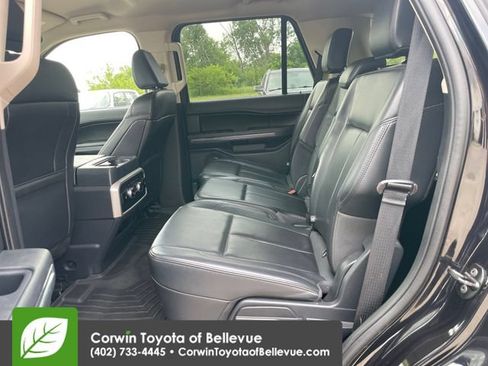 Used 2024 Ford Expedition XLT AWD/4WD image 24