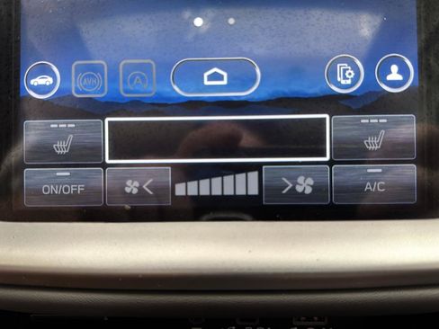 Used 2025 Subaru Outback Onyx Edition AWD/4WD image 16