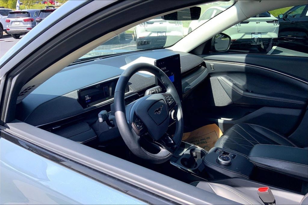 Used 2024 Ford Mustang Mach-E Select AWD/4WD image 8