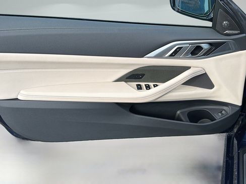 Used 2024 BMW 430i Convertible w/ M Sport Package image 20