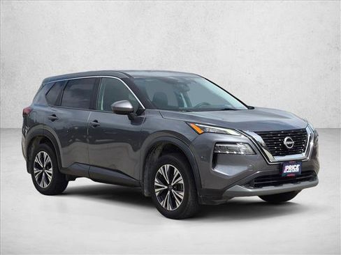 Used 2023 Nissan Rogue SV FWD image 3