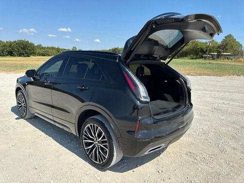 Used 2024 Cadillac XT4 Sport w/ Cold Weather Package FWD image 4