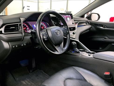 Used 2023 Toyota Camry XSE image 12