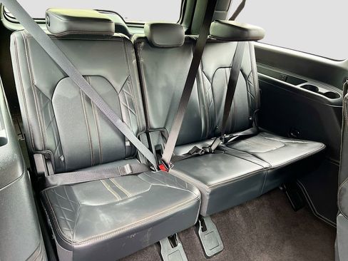 Used 2023 Ford Expedition Max Platinum AWD/4WD image 30