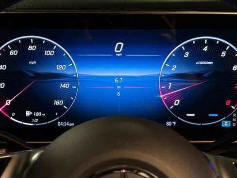 New 2026 Mercedes-Benz GLC 300 4MATIC image 24