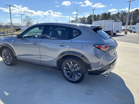 Used 2025 Acura ADX A-Spec image 8