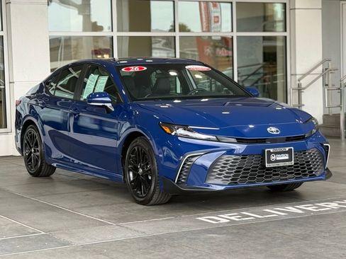 Certified 2026 Toyota Camry SE FWD image 8