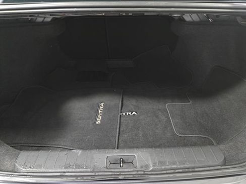 Used 2024 Nissan Sentra SV FWD image 26