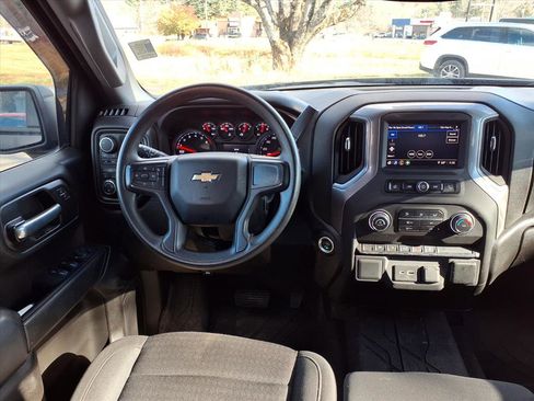 Used 2022 Chevrolet Silverado 1500 Custom image 19