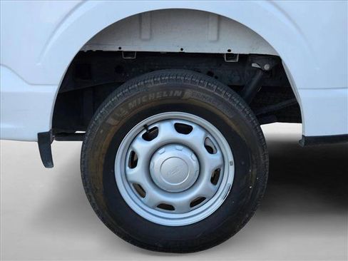 Used 2023 Ford F150 XL image 22