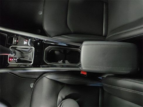 New 2026 Jeep Compass Limited image 24