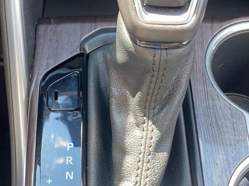 Used 2021 Toyota Highlander Platinum image 21