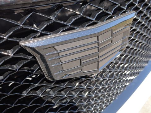 Used 2024 Cadillac Escalade ESV Premium Luxury Platinum w/ Heavy-Duty Trailer Package AWD/4WD image 43