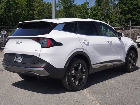 Used 2026 Kia Sportage LX w/ LX Convenience Package AWD/4WD image 9
